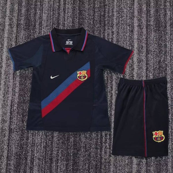 Barcelona 02/03 Away Kit
