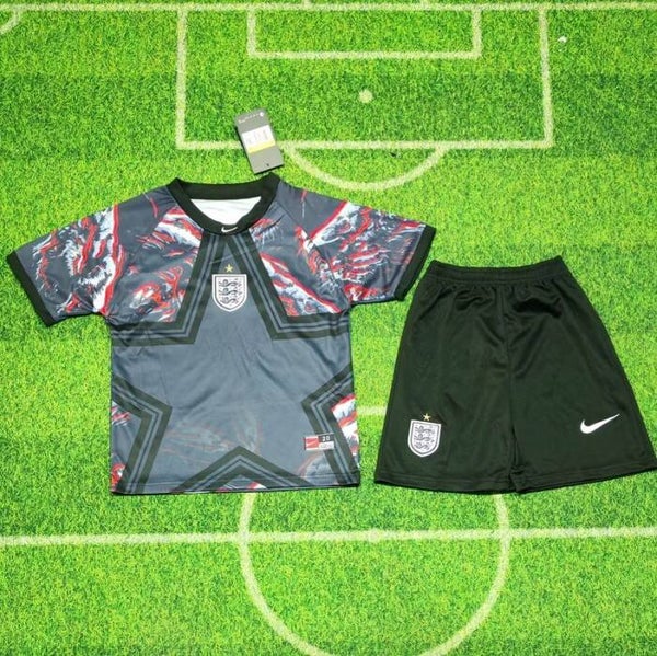 England 26/27 Black Goalkeeper Kit