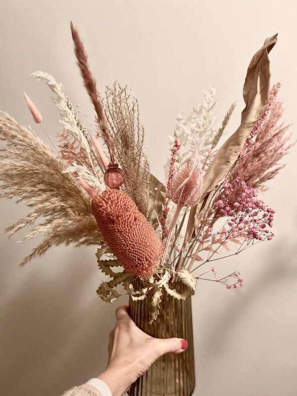 vaas glas bruin met ribbels