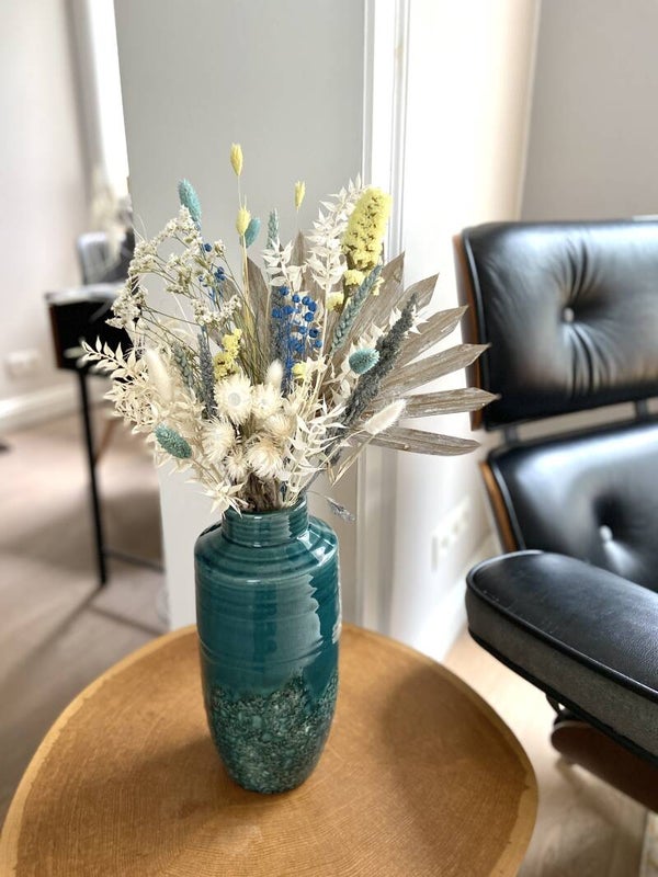 Vaas keramiek blauwgroen met relief