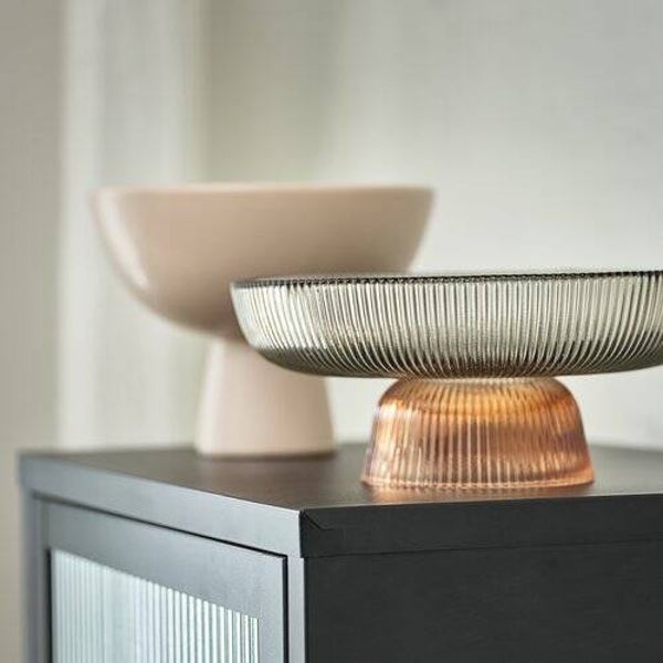 Schaal in glas op voet