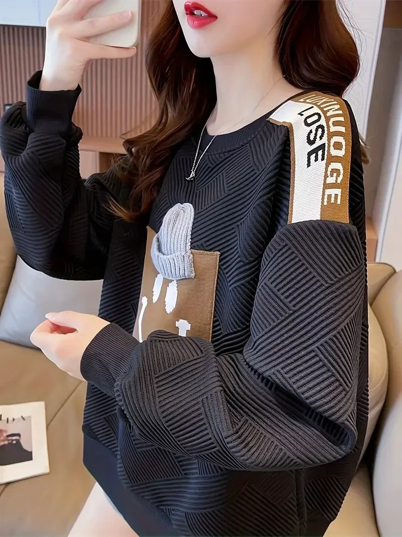 Damen-Sweatshirt mit Rundhalsausschnitt und Cartoon-Gesichtssticker