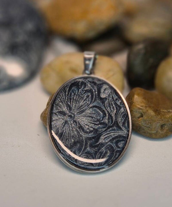 Colgante ovalado acero OTOÑO piedra