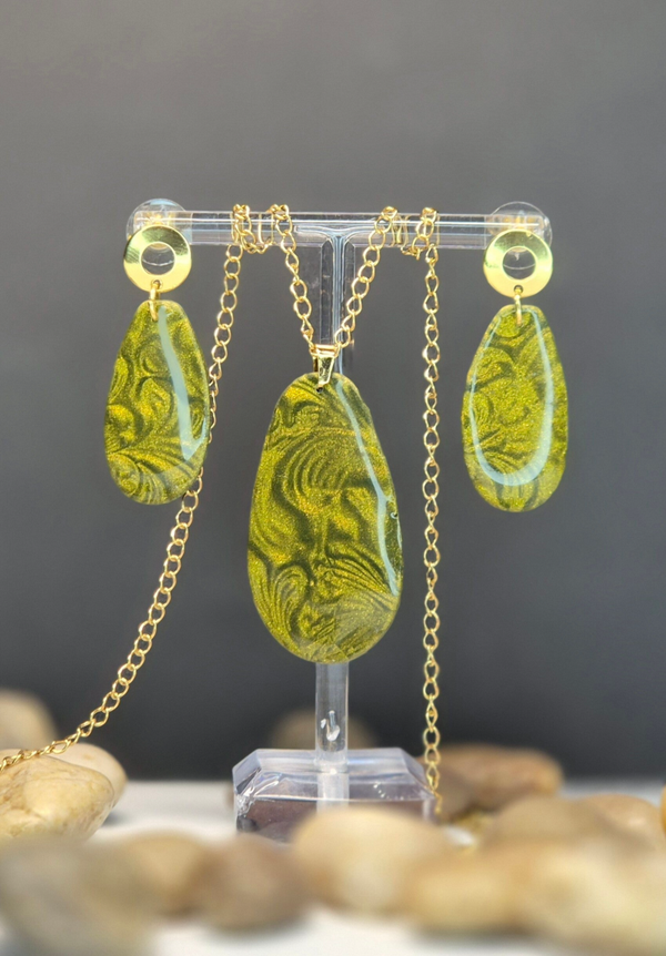 Conjunto Perilla OTOÑO verde oliva