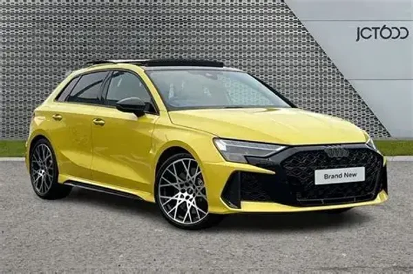AUDI RS3