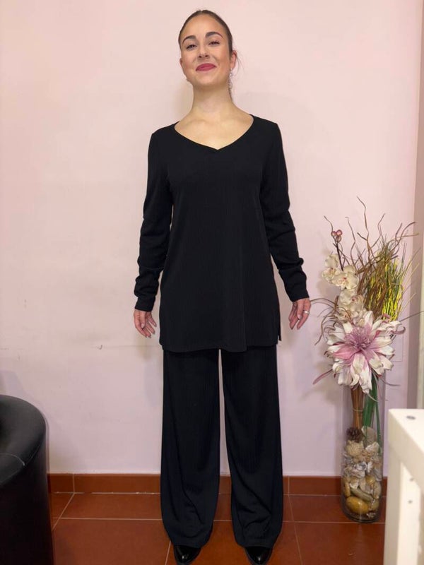 Pantalón negro conjunto