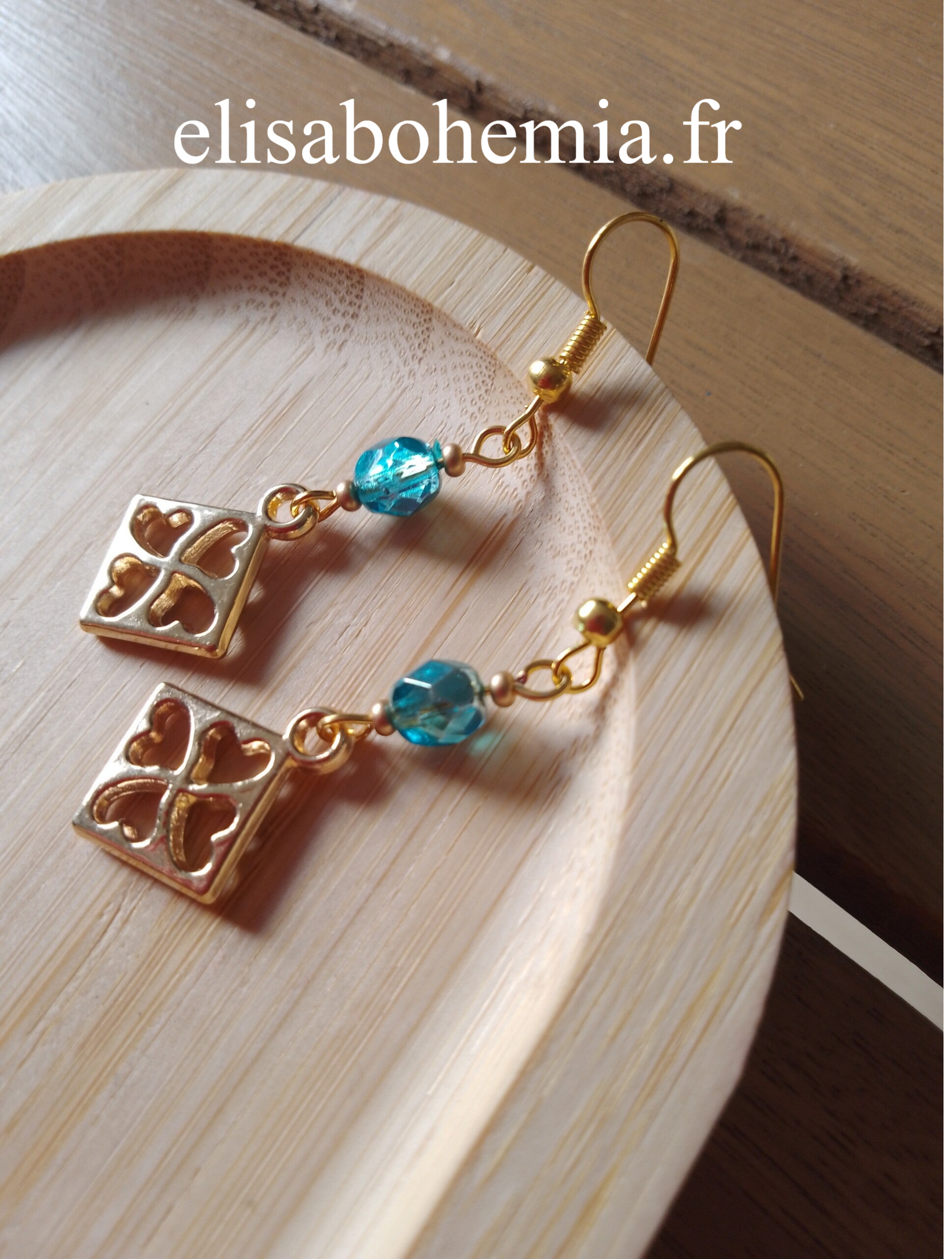 Boucles d'oreilles trèfles bleues