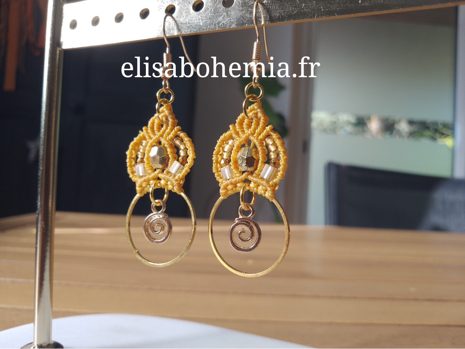Boucles d'oreilles bohème moutarde