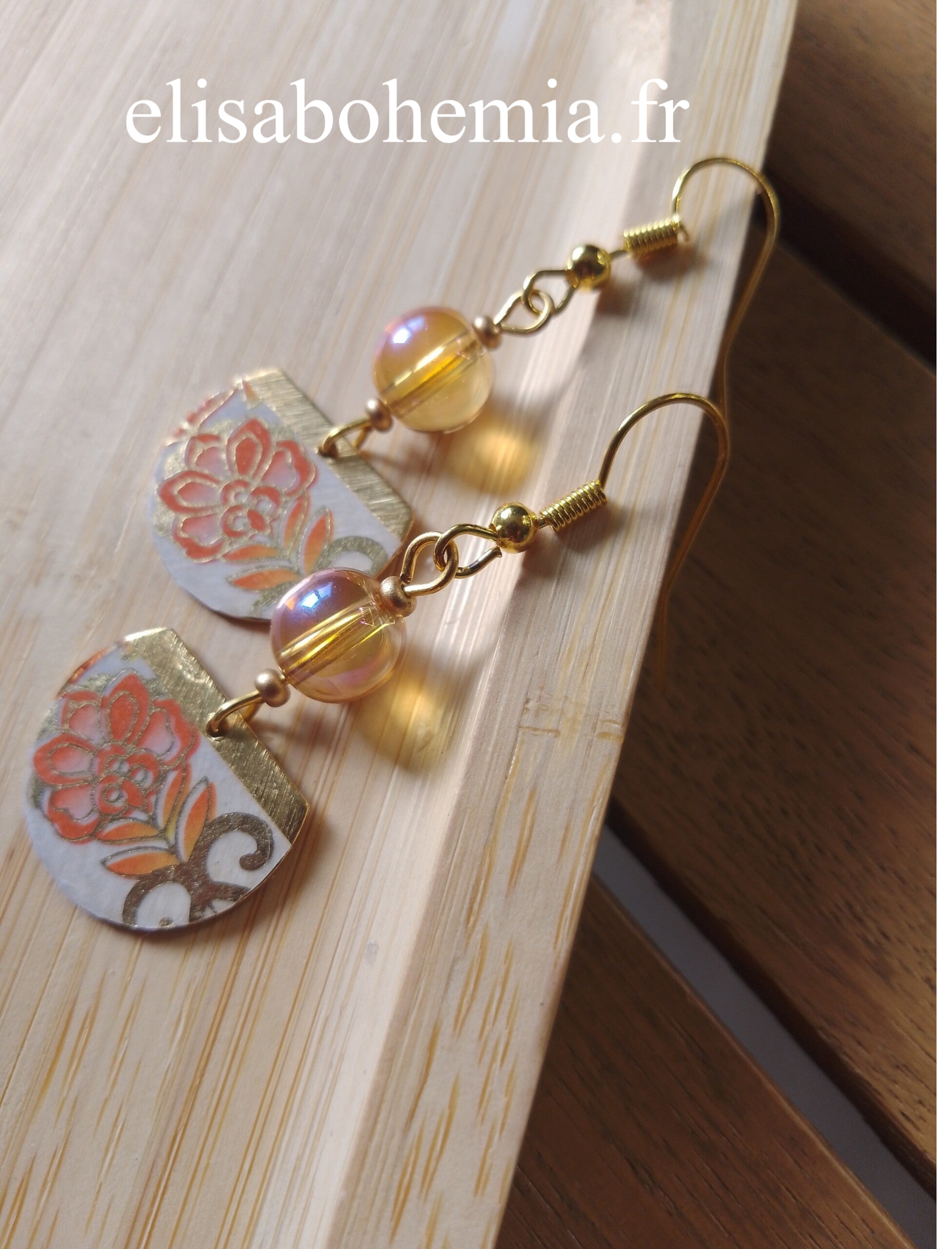 Boucles d'oreilles fleuries orangées
