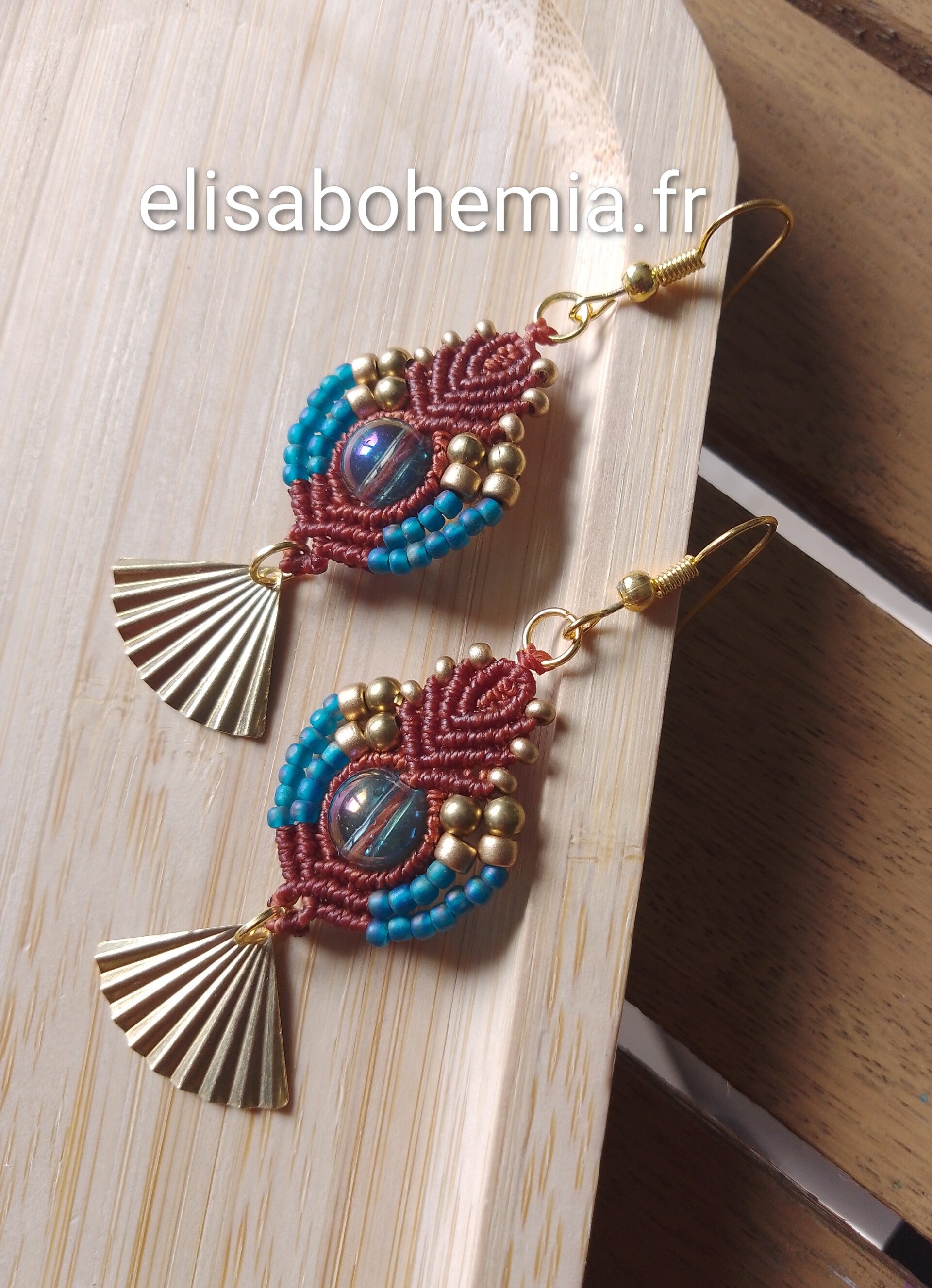 Boucles d'oreilles bleu et marron cuivré