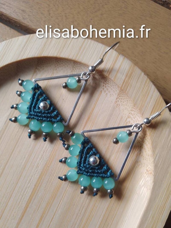 Boucles d'oreilles triangles vertes