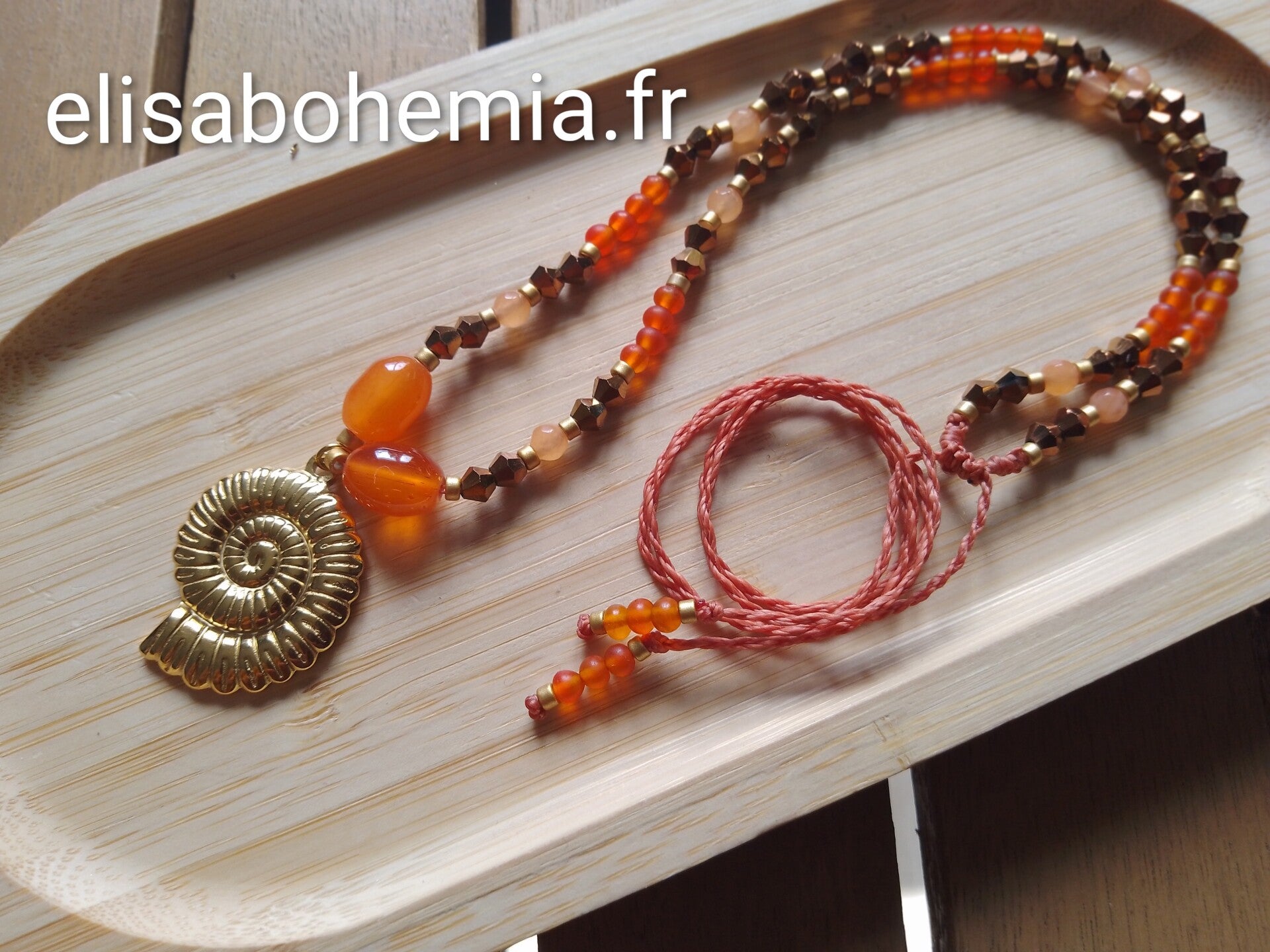 Collier ammonite bronze et orange