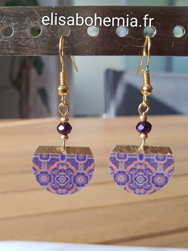 Boucles d'oreilles ethniques violettes