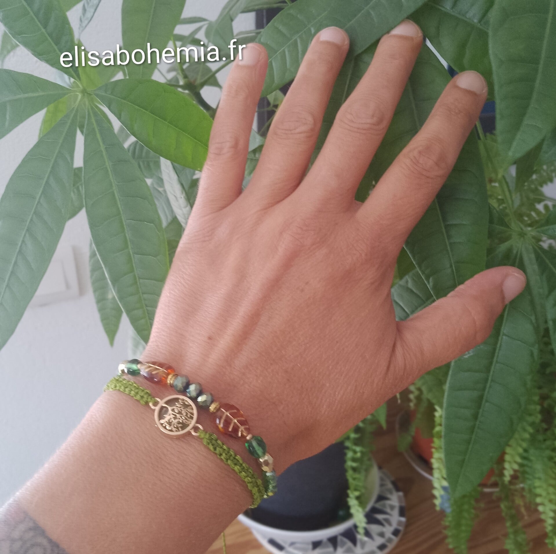 Bracelet perles et macramé arbre vert