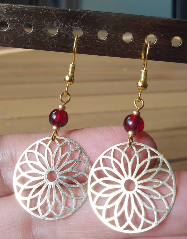Boucles d'oreilles mandala rouge et or
