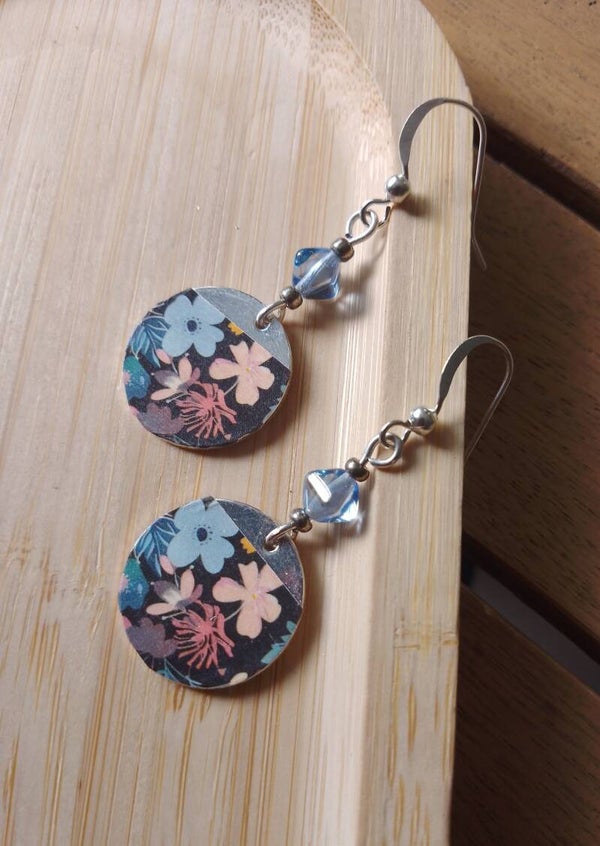 Boucles d'oreilles fleuries bleu et rose