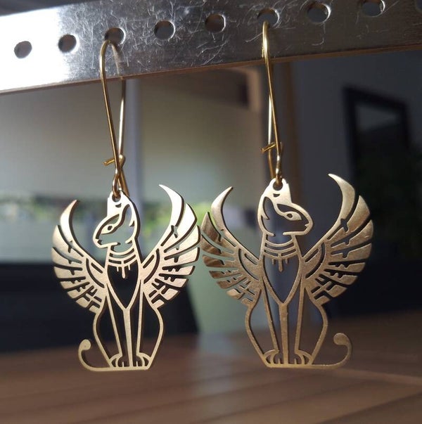 Boucles d'oreilles déesse égyptienne dorées
