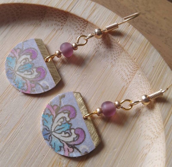 Boucles d'oreilles fleurs ethniques lilas