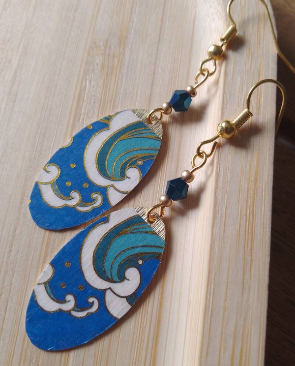 Boucles d'oreilles vagues japonaises