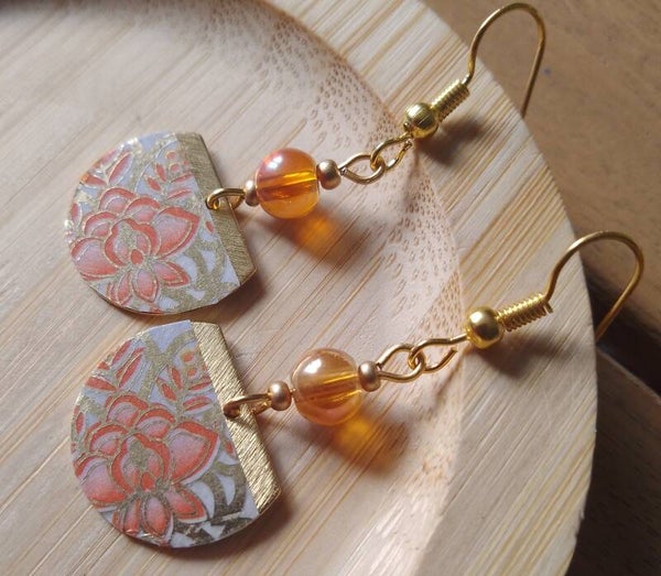 Boucles d'oreilles fleurs ethniques orangées