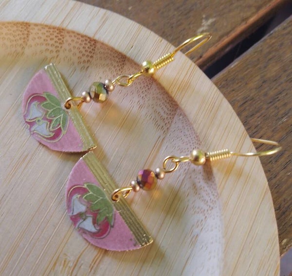 Boucles d'oreilles fleur ethnique rose