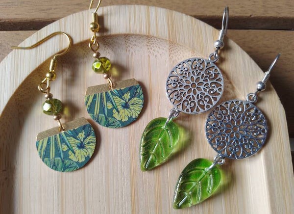 Duo de boucles d'oreilles vertes