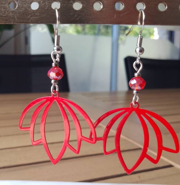 Grandes boucles d'oreilles fleurs rouges