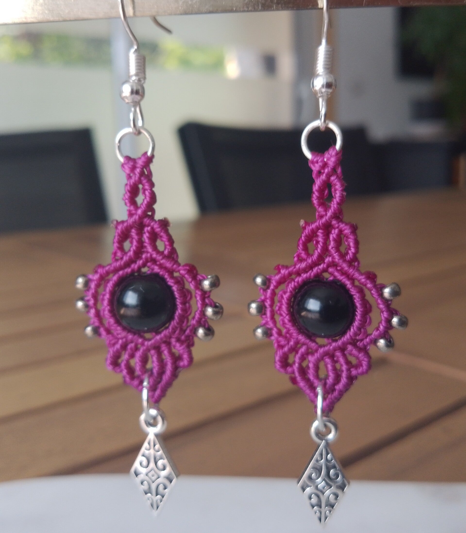 Boucles d'oreilles rose fuchsia et argenté
