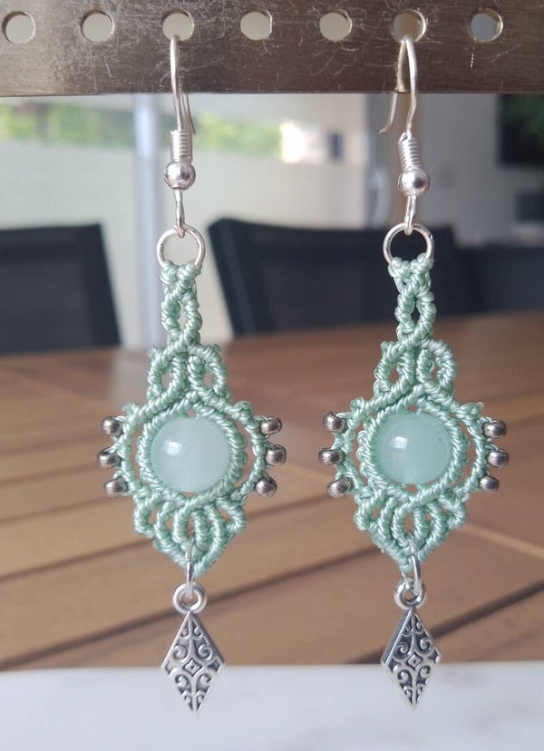 Boucles d'oreilles bohème tilleul et argenté