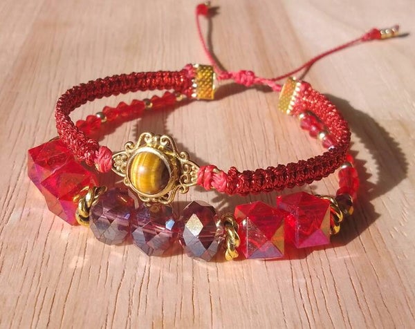 Bracelet perles et macramé oeil de tigre rouge