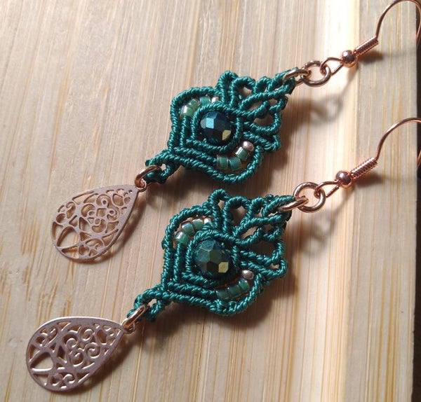 Boucles d'oreilles bohème vert sapin