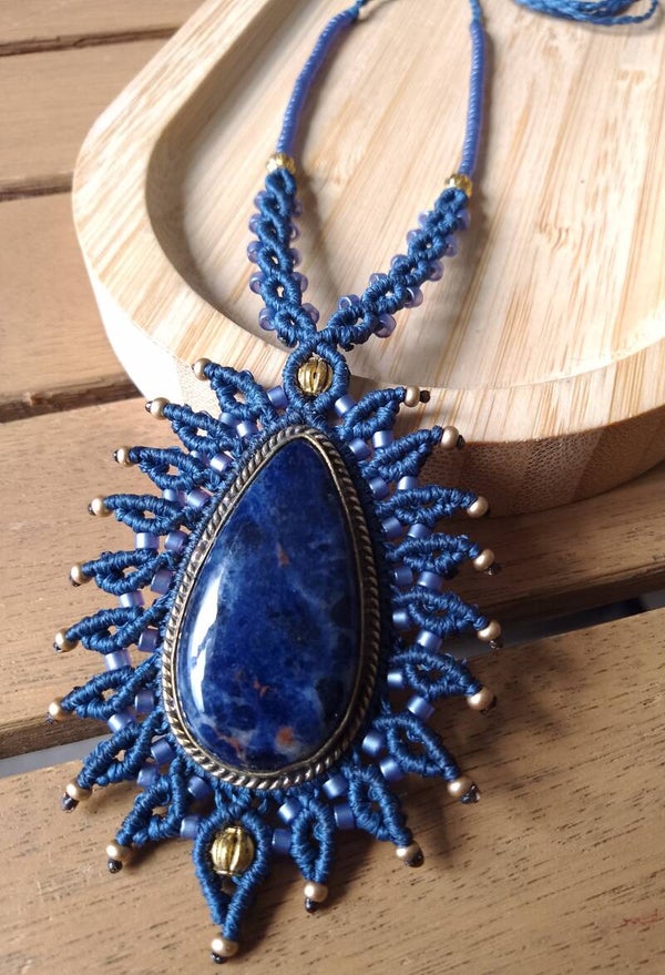 Collier sodalite bleu nuit