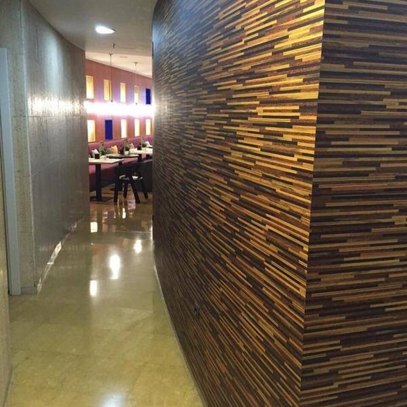 restaurant-horizontal-wood-slats-1-standard.jpg