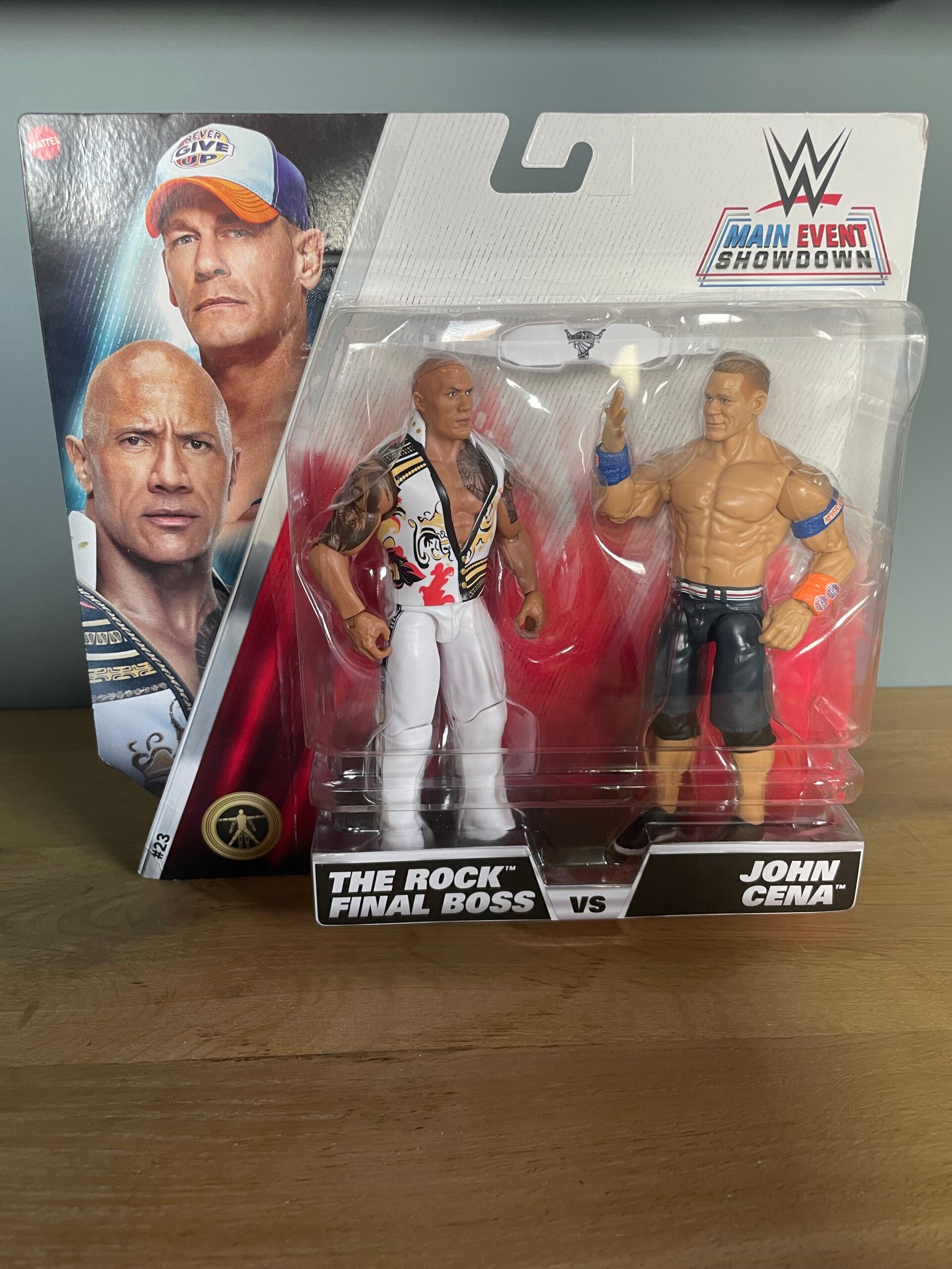 WWE The Rock Final Boss VS John Cena,Figures