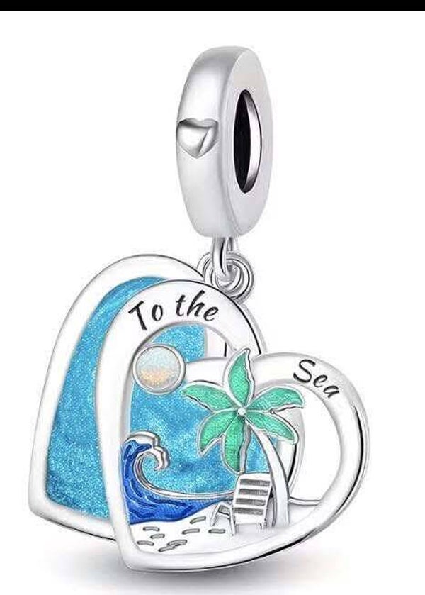 To tre sea charms