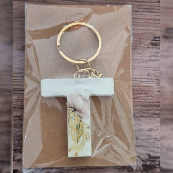 Sleutelhanger letter T, naam toevoegen mogelijk