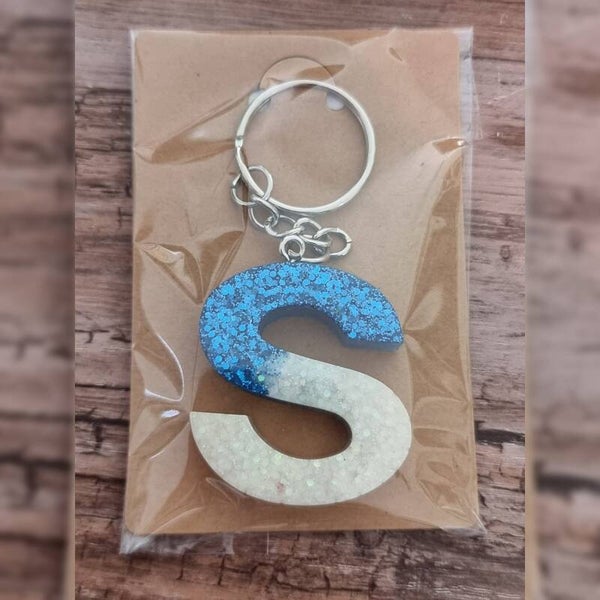 Sleutelhanger letter S, naam toevoegen mogelijk