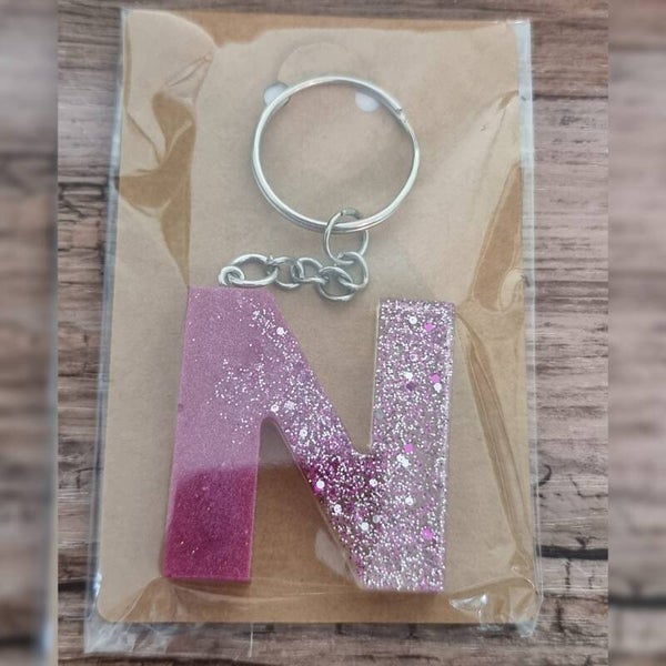 Sleutelhanger letter N, naam toevoegen mogelijk