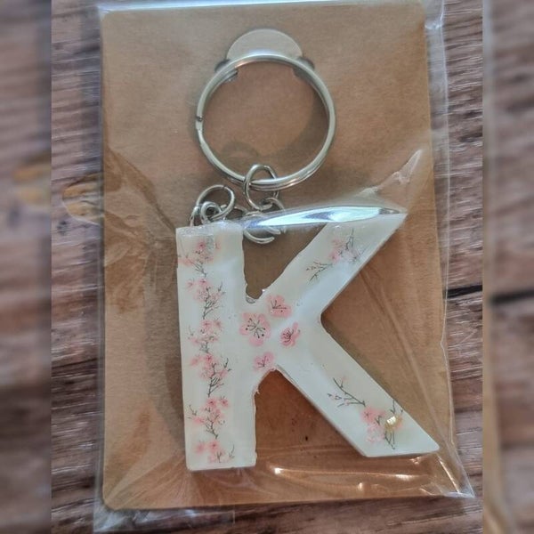 Sleutelhanger letter K, naam toevoegen mogelijk