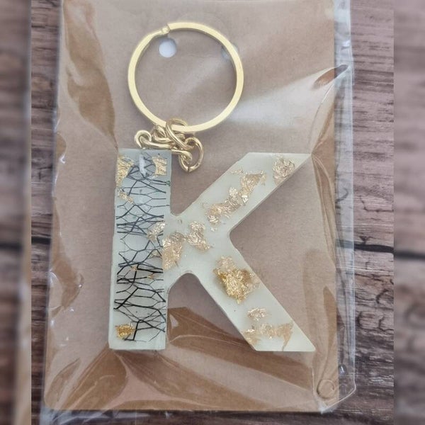 Sleutelhanger letter K, naam toevoegen mogelijk