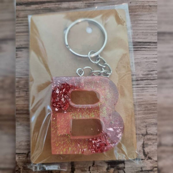 Sleutelhanger letter B, naam toevoegen mogelijk
