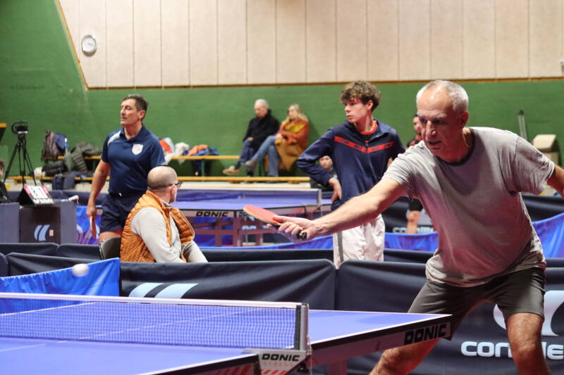 alain-v-jeu-2-standard.jpg