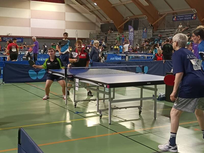 aurore-magali-dble-dames-ffsa-standard-u7o5yh.jpg
