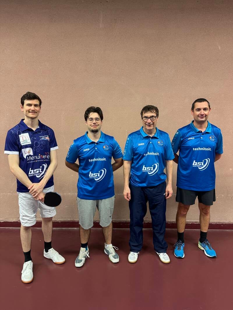 equipe-10-standard-sr7m96.jpg