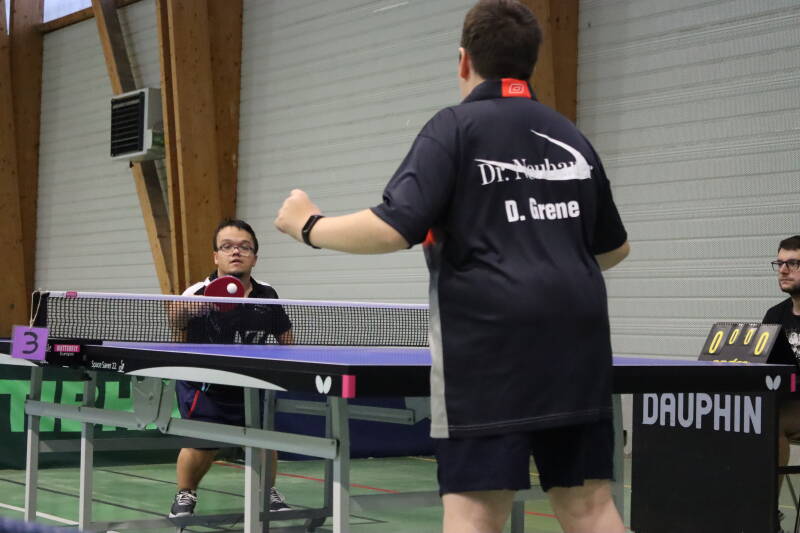 Dorian contre son adversaire en Demi Finale