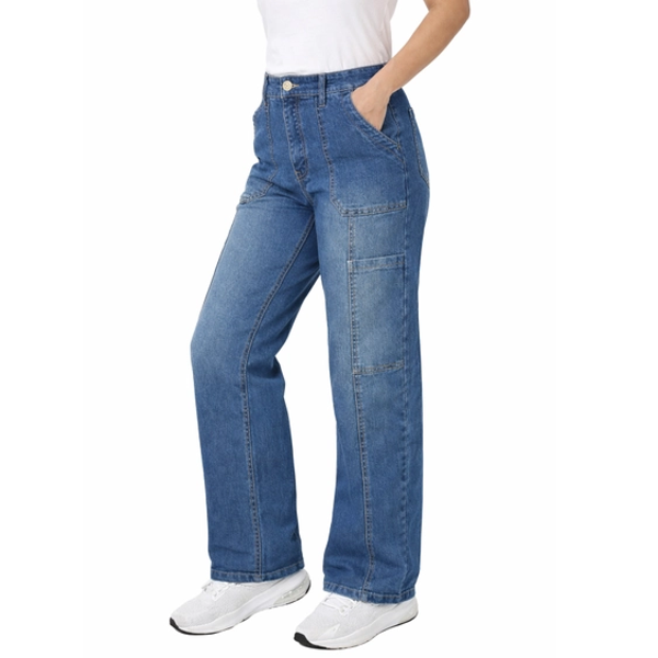 Jean en denim pour femme, coupe décontractée et poches utilitaires