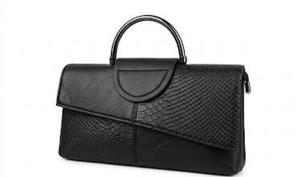Pochette à motif croco