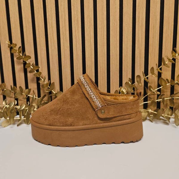 Camel Platform Cozy Clog
