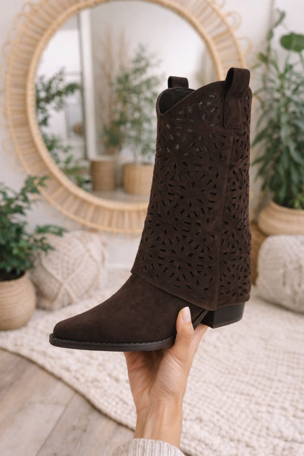 Sierra Cut-Out Western Boot – Brown