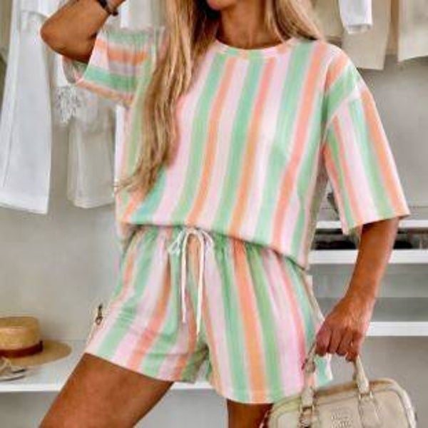 Sunset Stripe Lounge Set groen